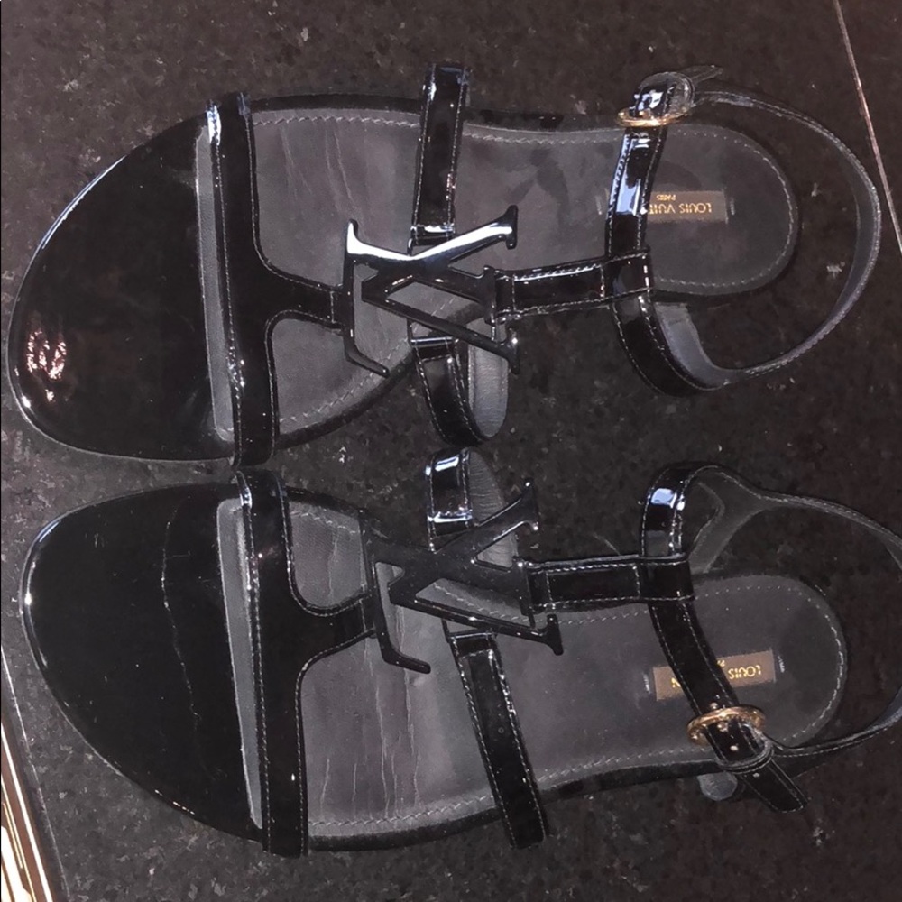 LOUIS VUITTON SANDALS WOMEN SIZE 41